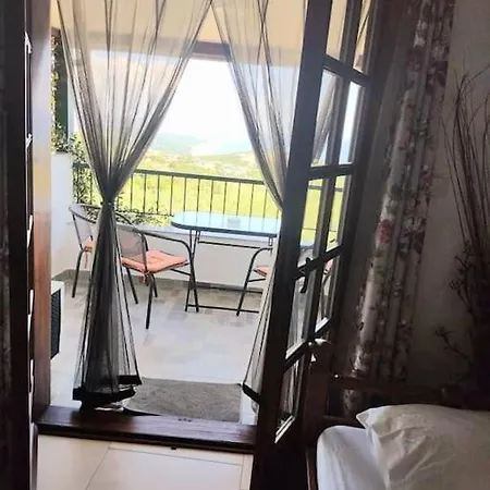 Apartment Thea 3